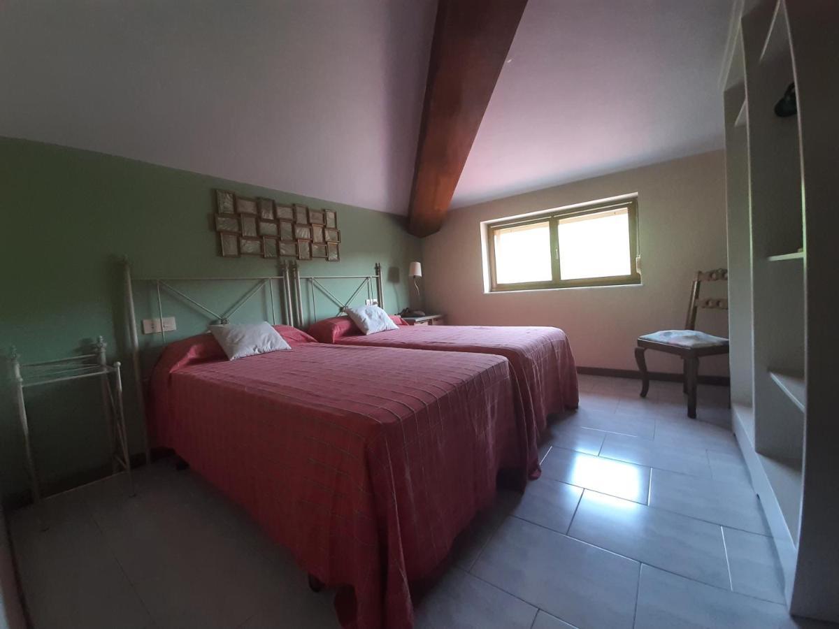 Villa Isabel 2 Llaves Arriondas Bagian luar foto