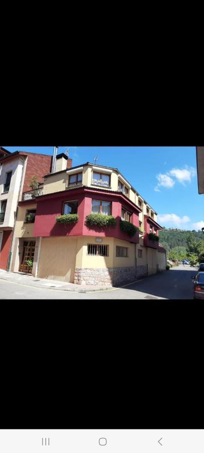 Villa Isabel 2 Llaves Arriondas Bagian luar foto