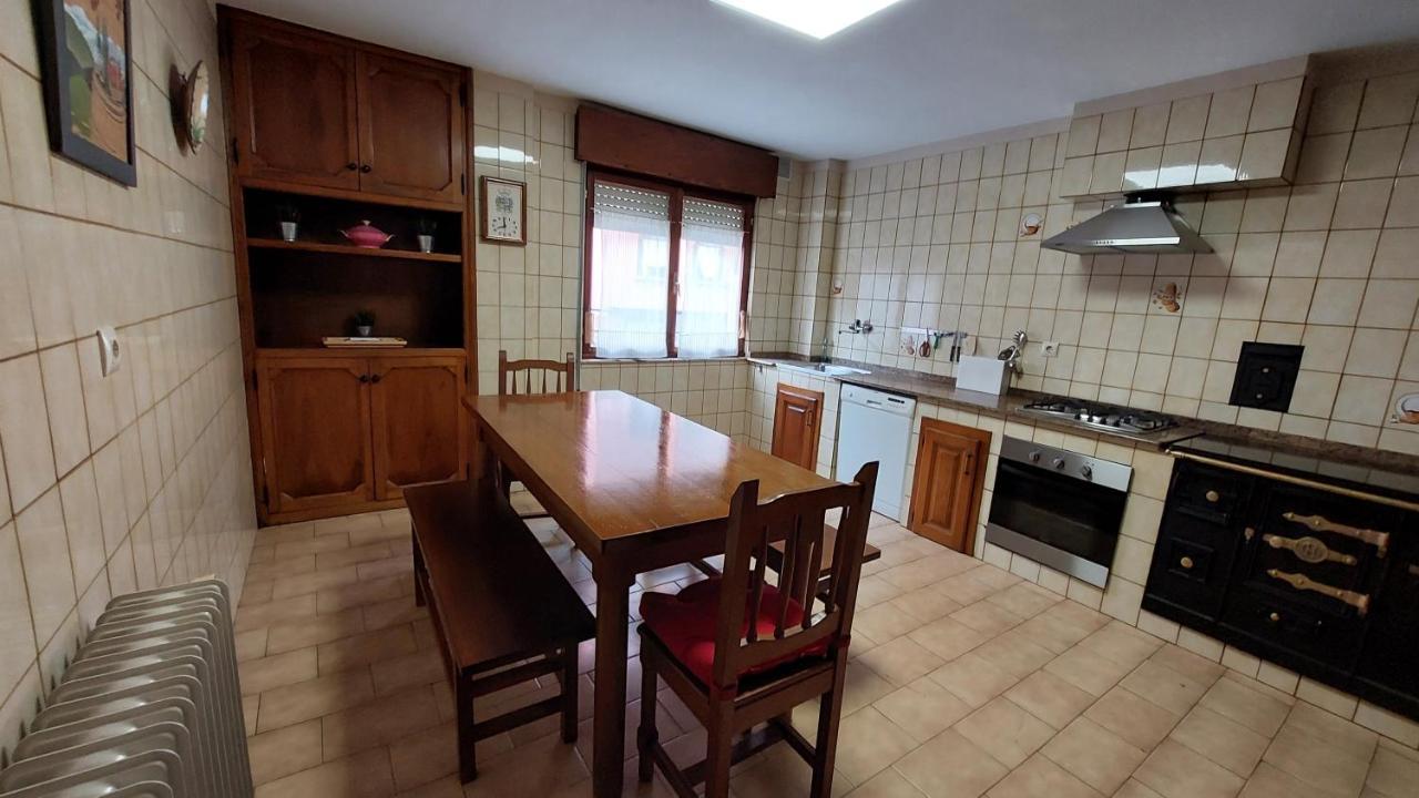 Villa Isabel 2 Llaves Arriondas Bagian luar foto