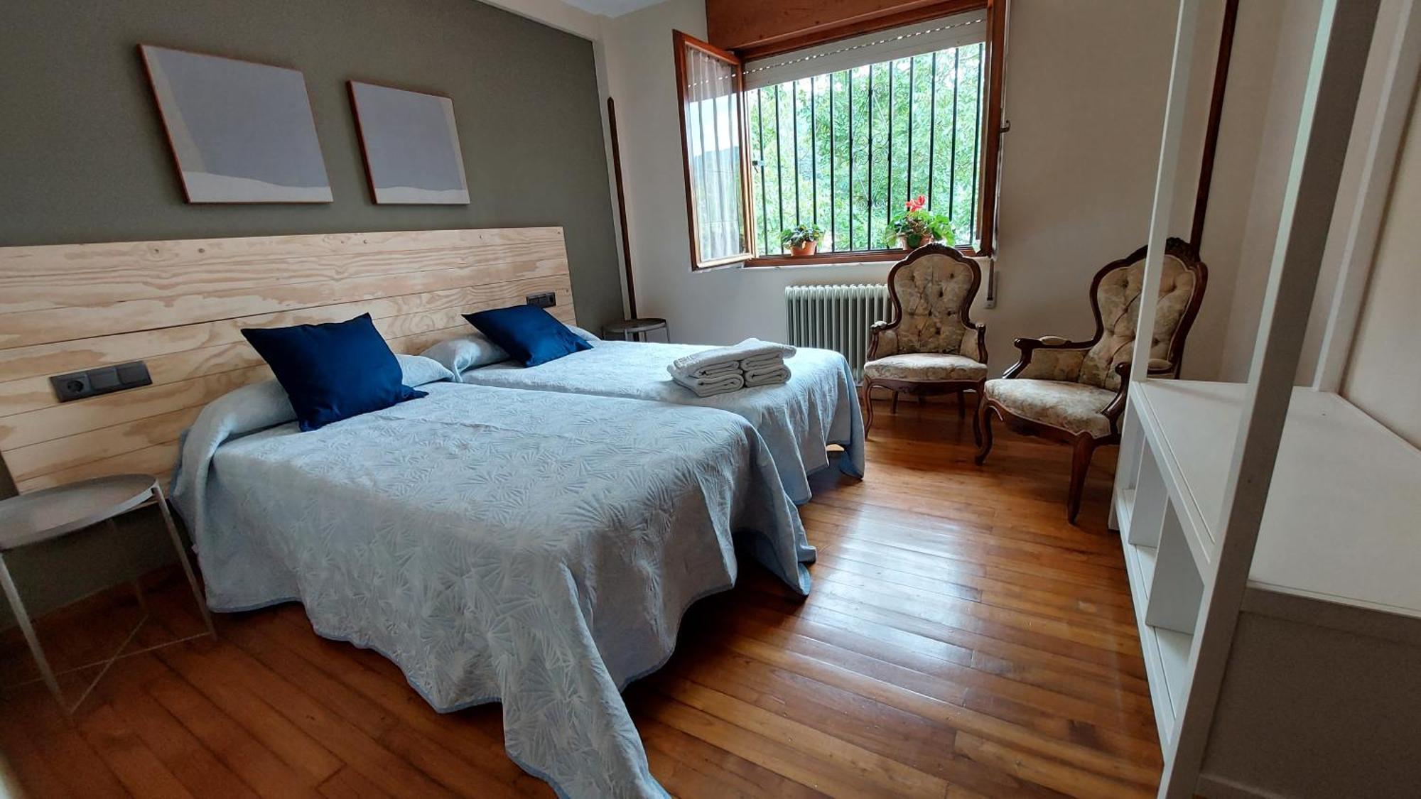 Villa Isabel 2 Llaves Arriondas Bagian luar foto